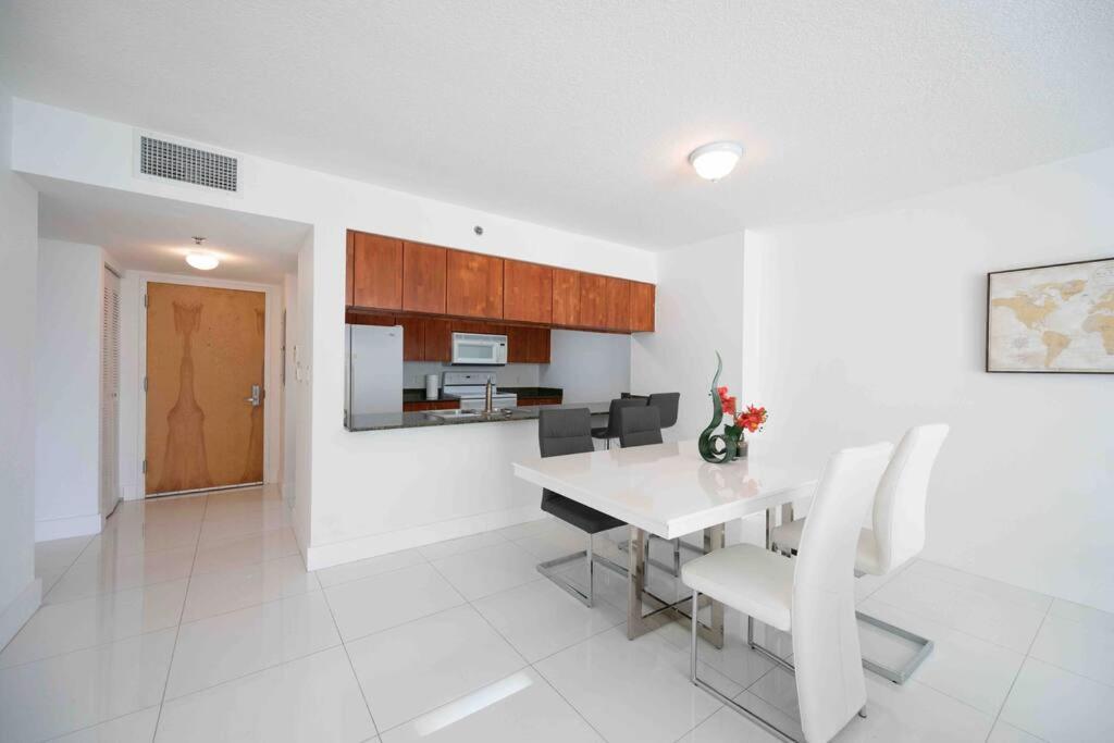 Luxurious 1 Bed Apartment In Brickell • Ocean View Miami Kültér fotó